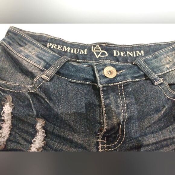 3 Jean Denim Shorts sz 27 SZ 5-6 EUC Ladies Women's Daisy Duke's - Picture 9 of 11